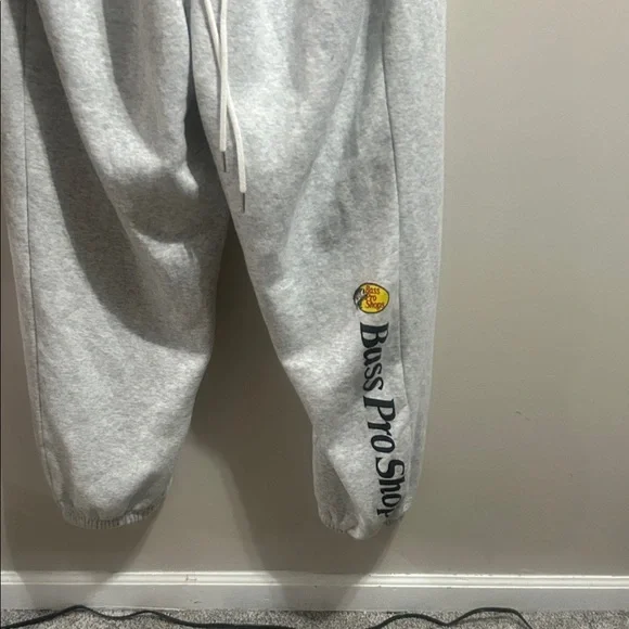Bass Pro Shops Light Gray Sweatpants - Picture 7 of 10